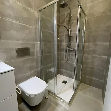 Comfort By The Garden *